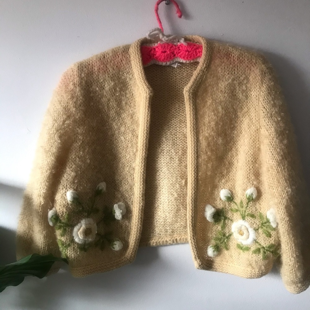 Vintage 60’s cropped cardigan
